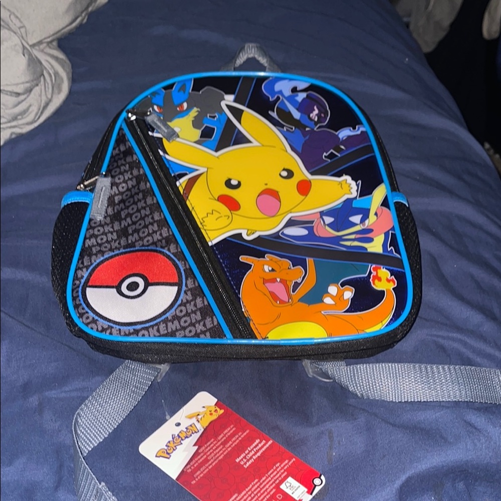 Boys Pokémon backpack NWT